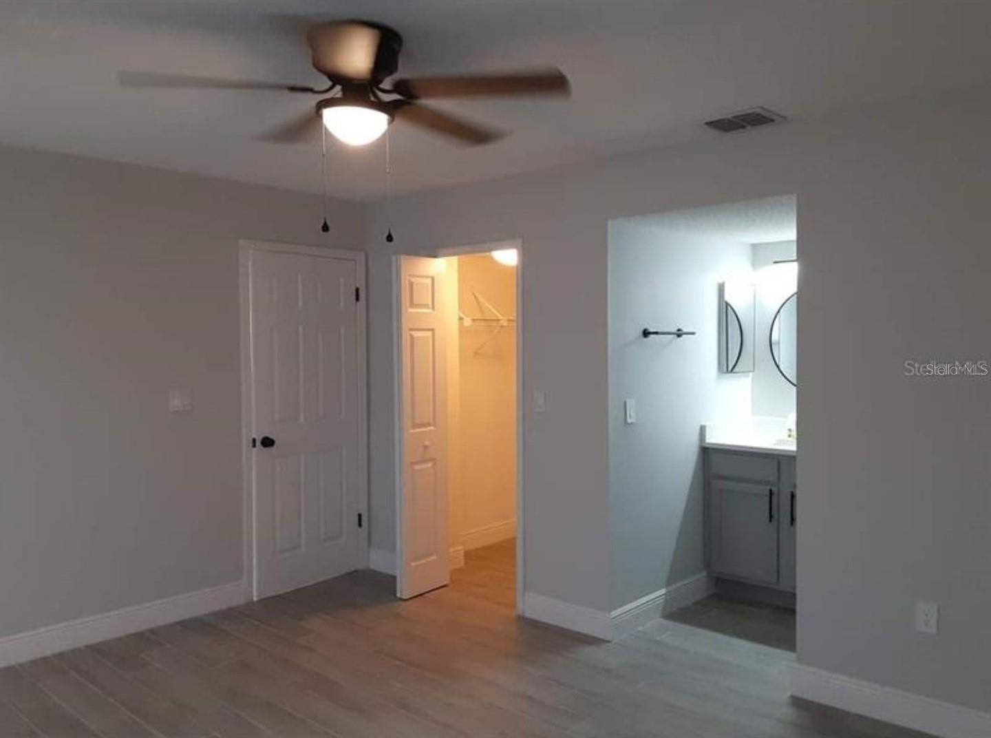 3123 Fox Squirrel Dr #b Property Photo 4