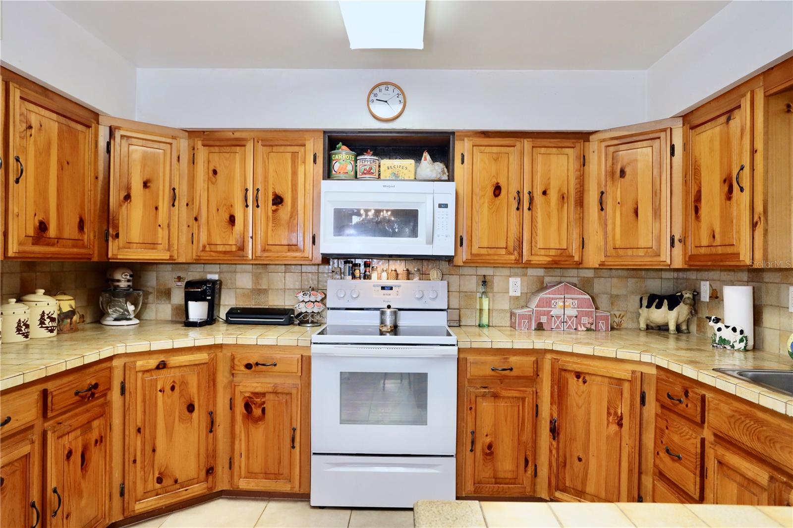 4849 Meadow Dr Property Photo 13