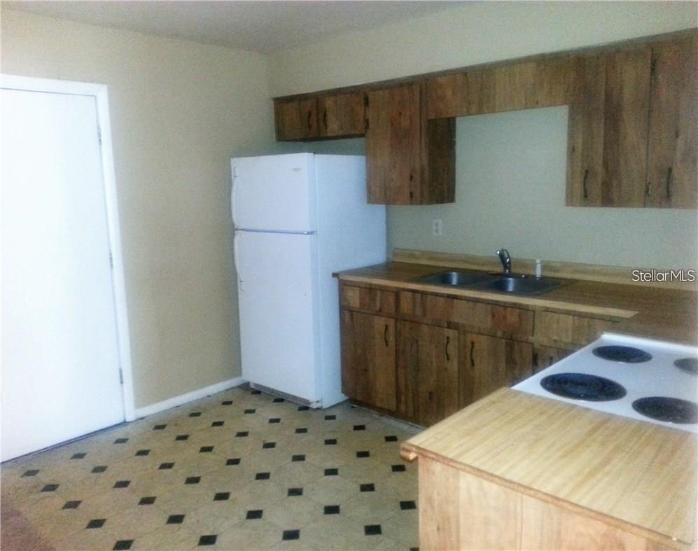 1102 Southern Ave #1104 Property Photo 2