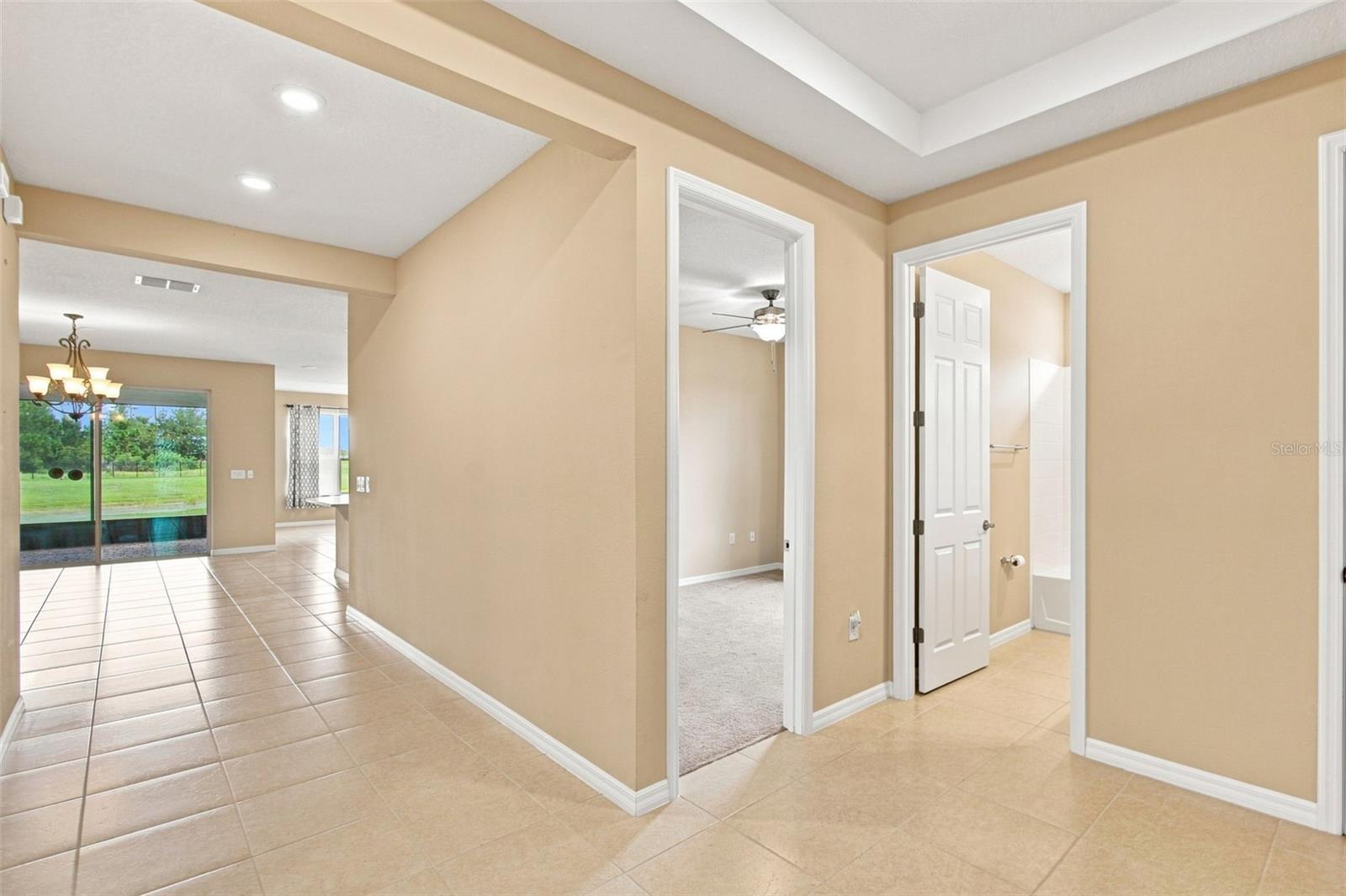 163 Olympus Way Property Photo 6