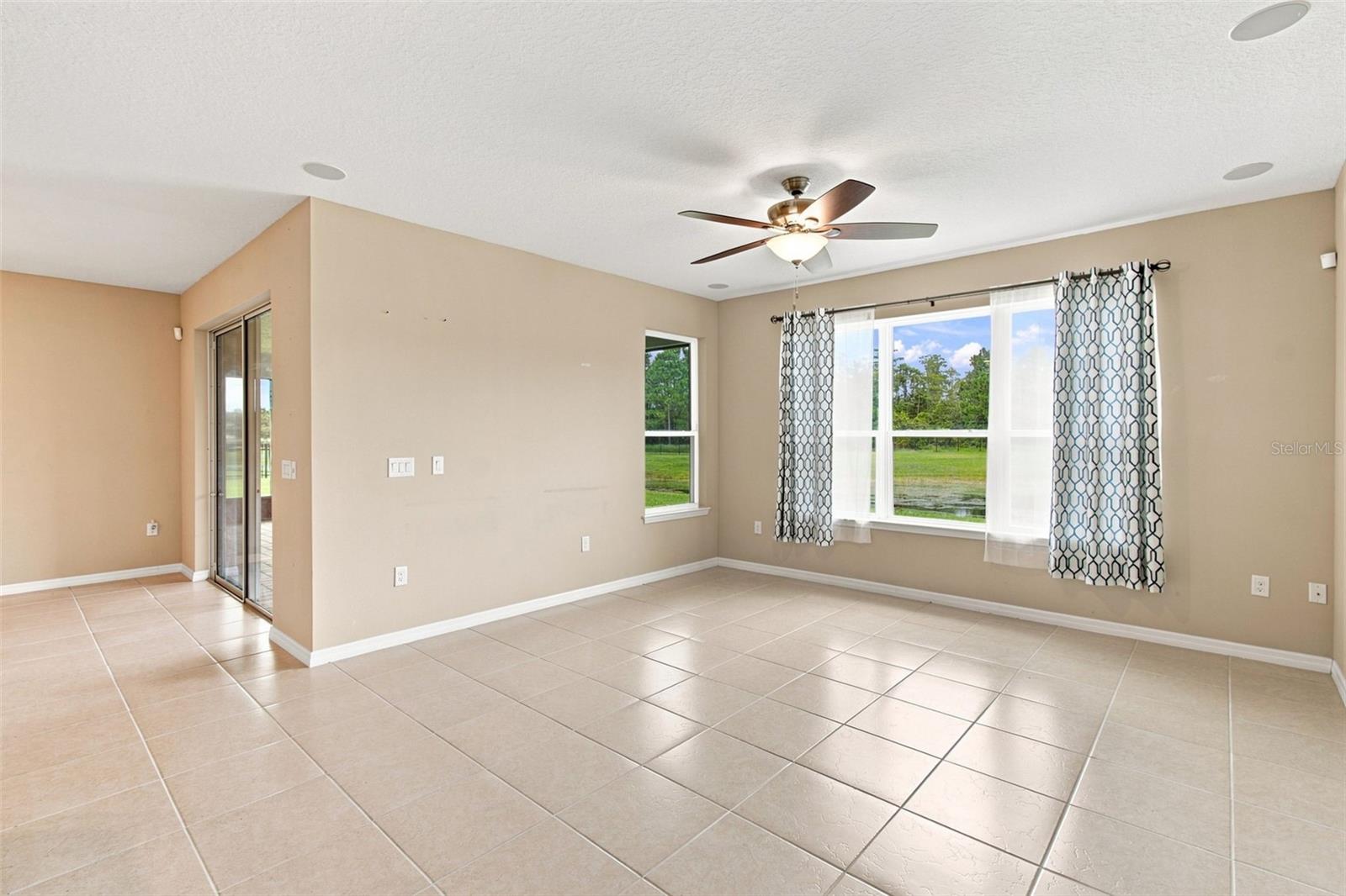 163 Olympus Way Property Photo 9