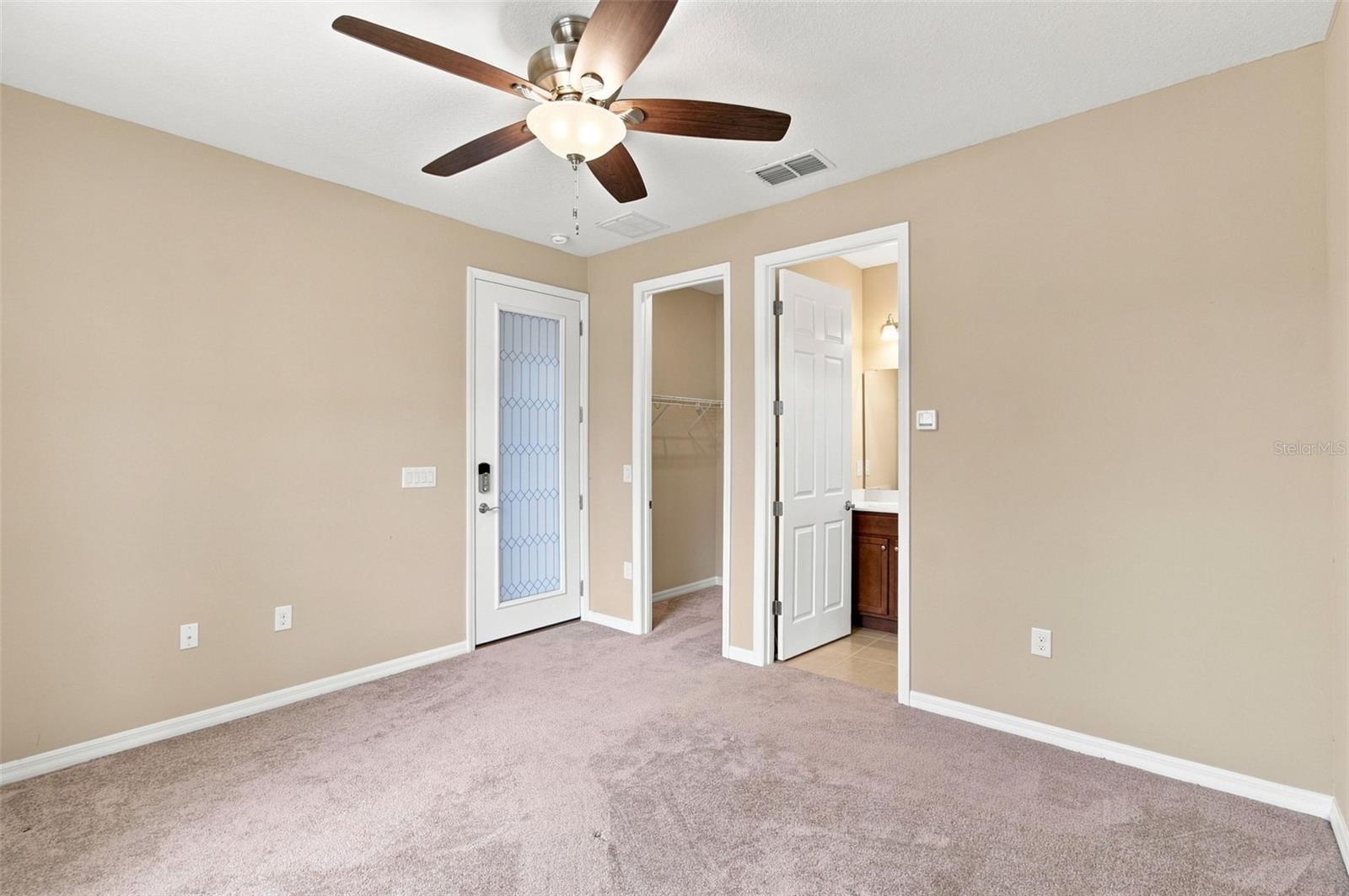 163 Olympus Way Property Photo 31