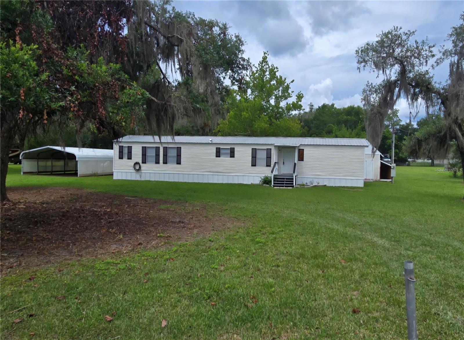 105 Canary Lane Property Photo 1