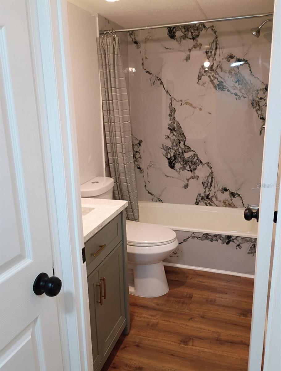 105 Canary Lane Property Photo 8
