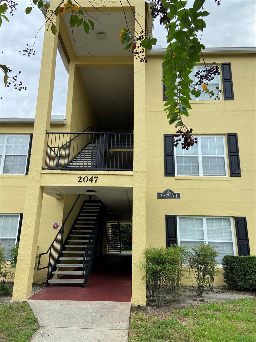 2047 DIXIE BELLE DR #2047H Property Photo 1