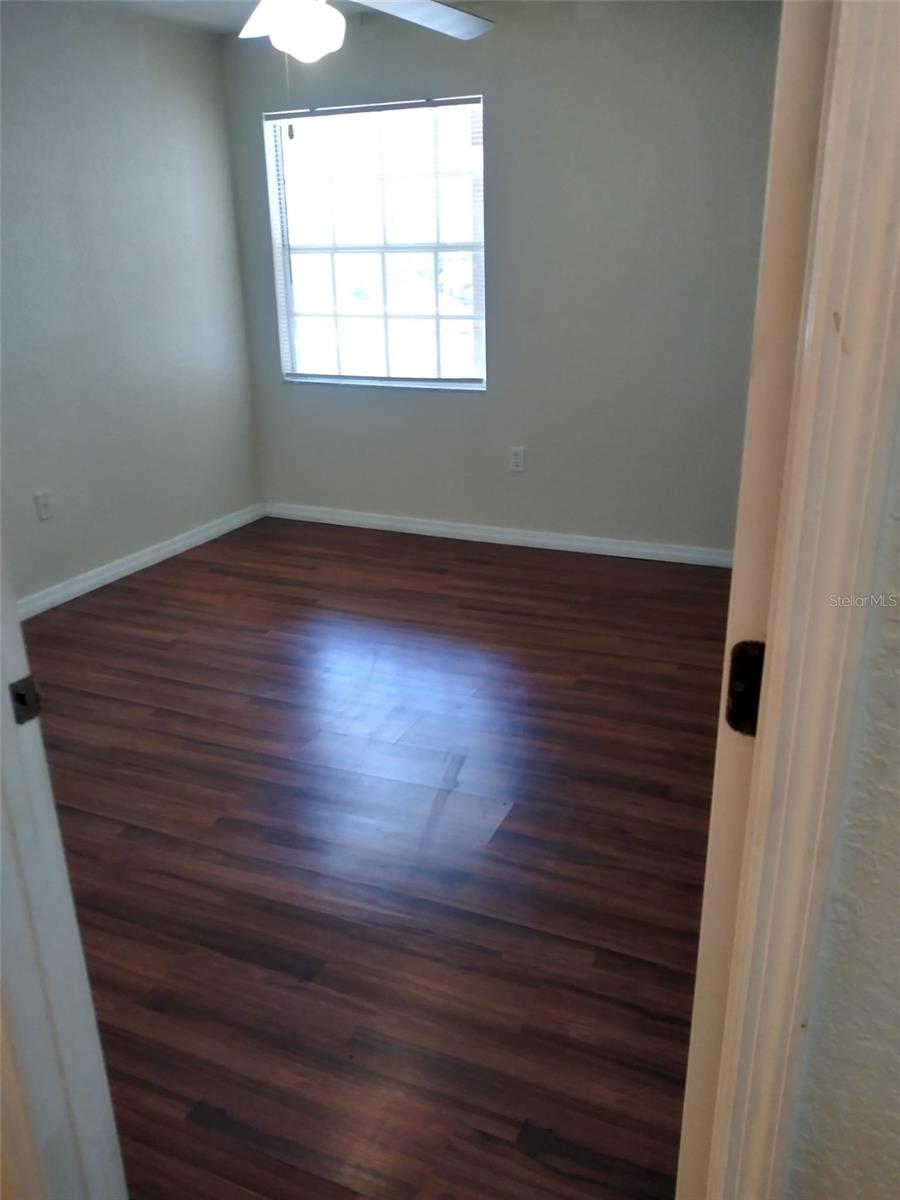 14049 Fairway Island Dr #123 Property Photo 6