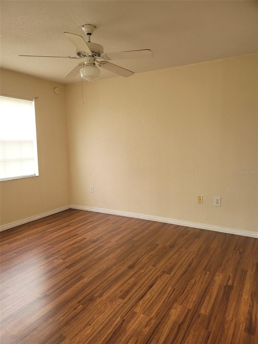 14049 Fairway Island Dr #123 Property Photo 15