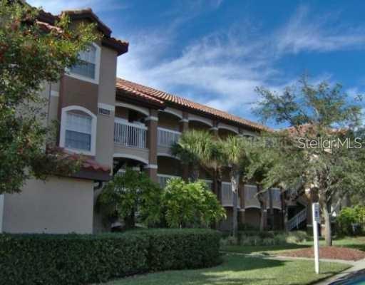 14049 Fairway Island Dr #123 Property Photo 25
