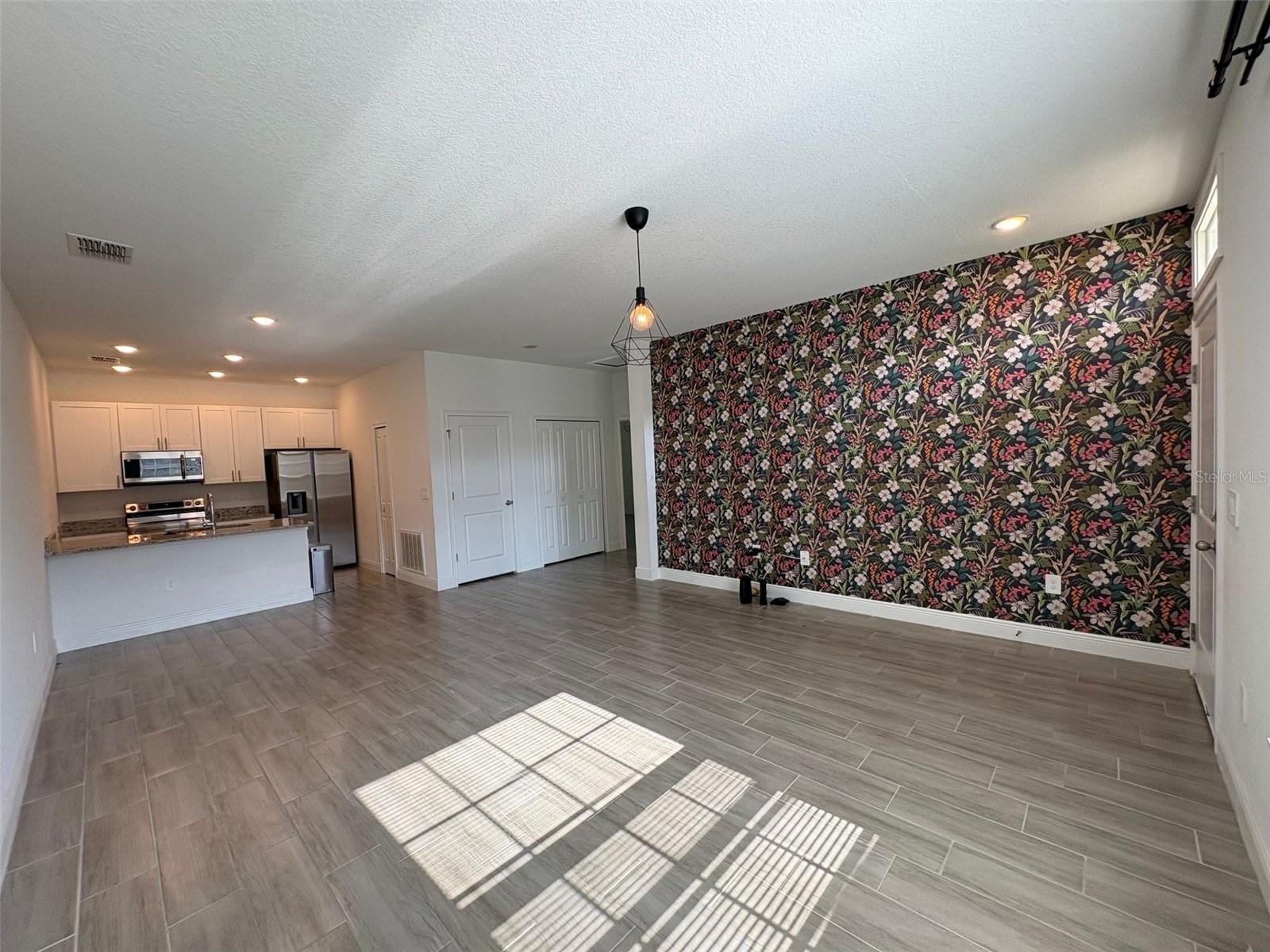 1552 Cumin Dr Property Photo 3