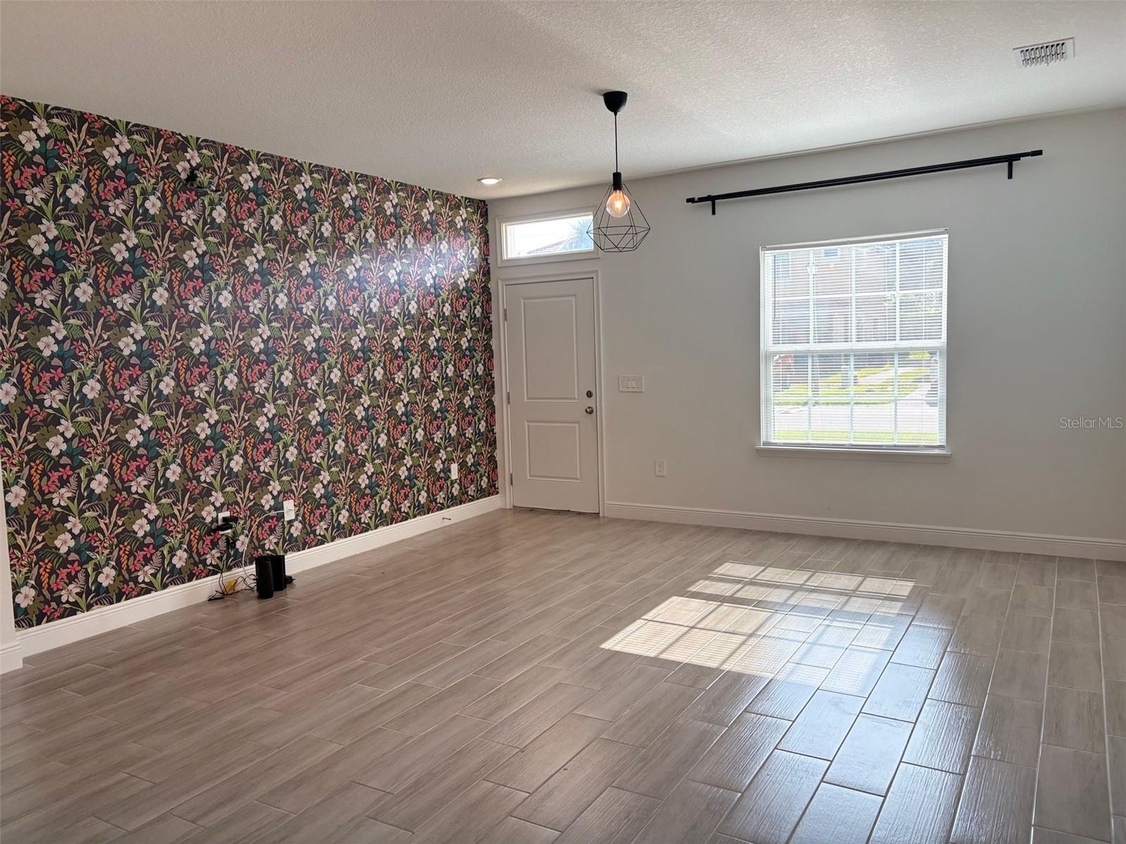 1552 Cumin Dr Property Photo 4