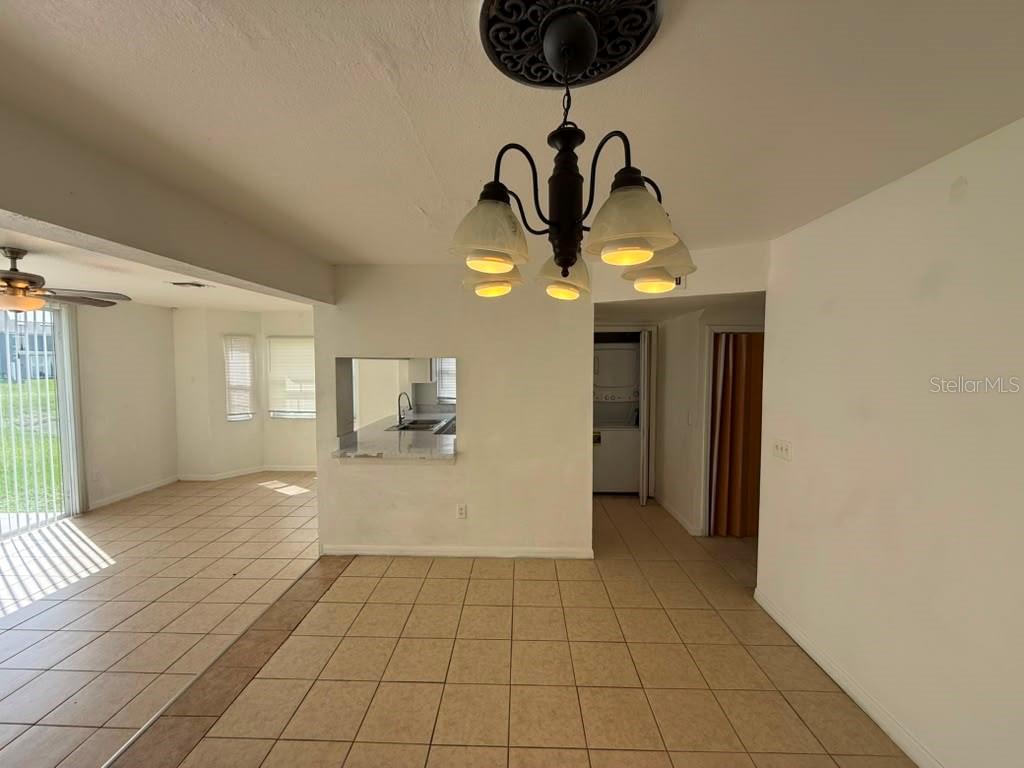 833 Caribbean Dr #a Property Photo 12