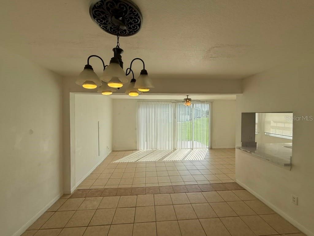 833 Caribbean Dr #a Property Photo 14