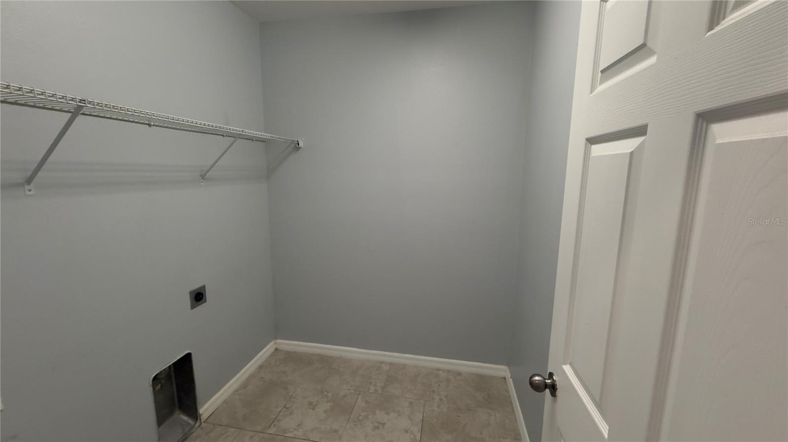 2462 Addison Creek Dr Property Photo 10