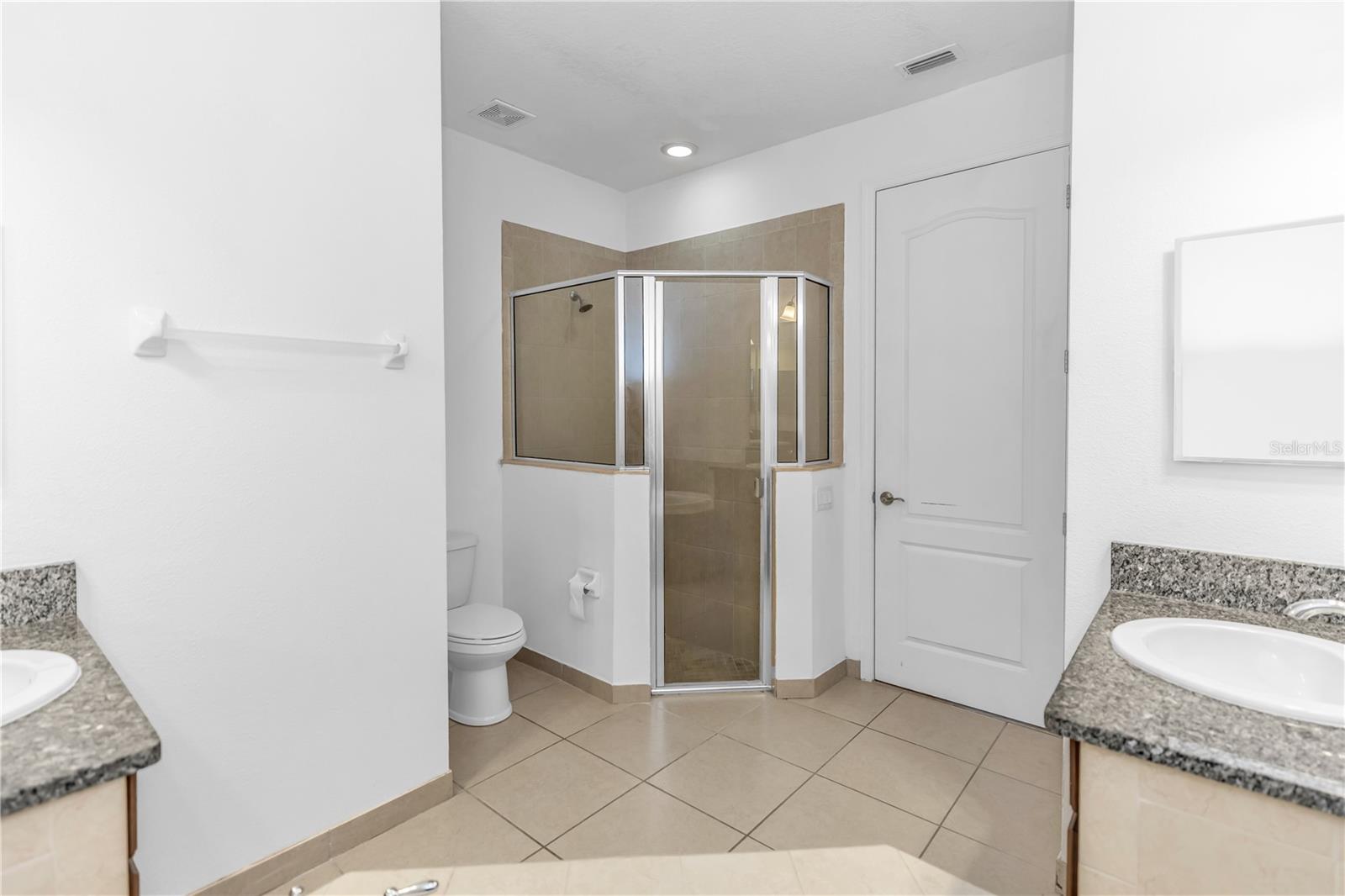 10345 Belfry Cir Property Photo 12