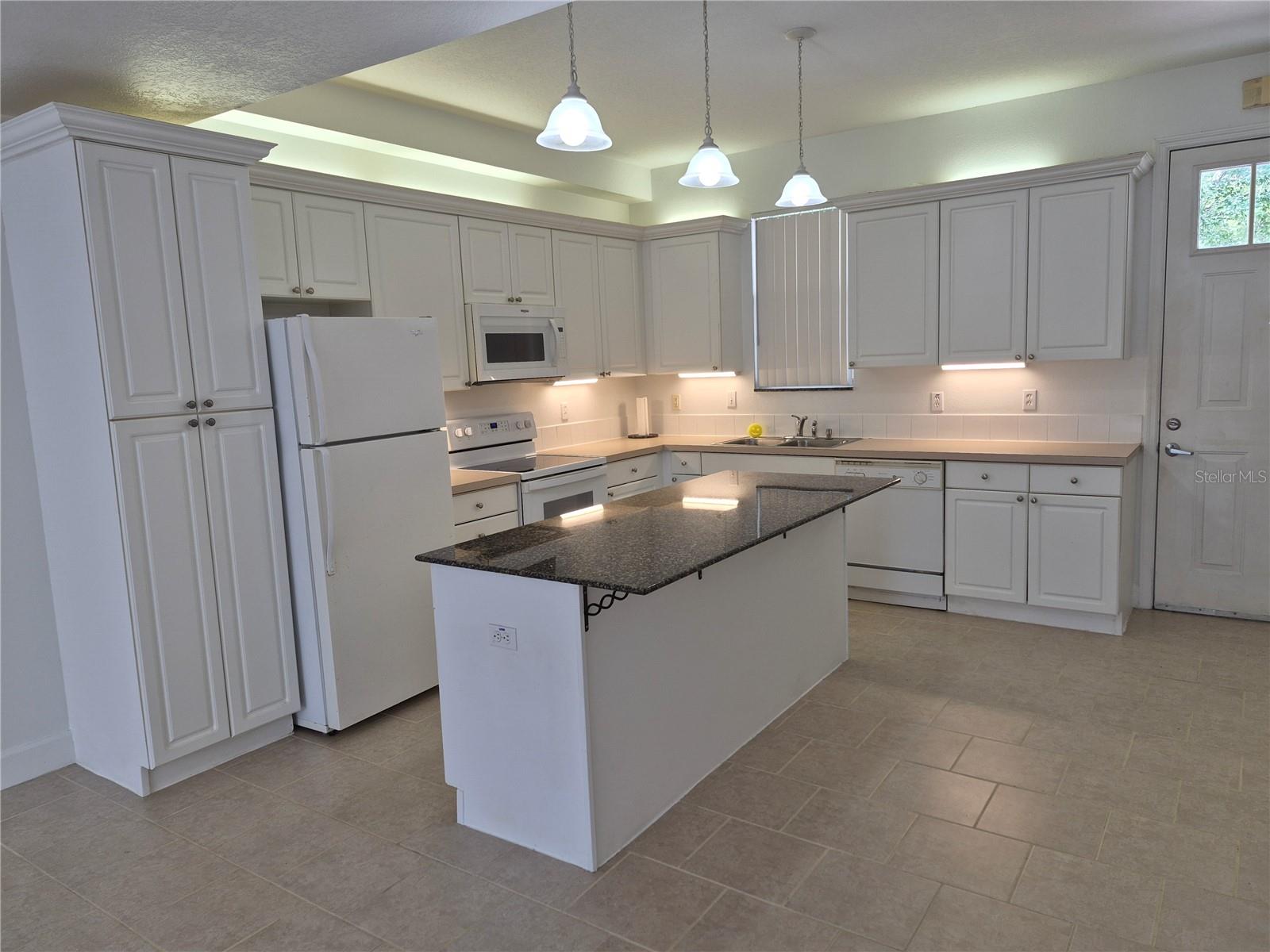 2080 Heritage Key Blvd Property Photo 6
