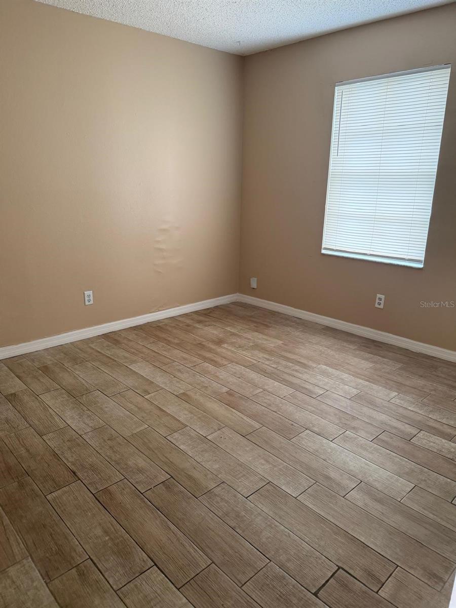 1726 Monticello St Property Photo 17