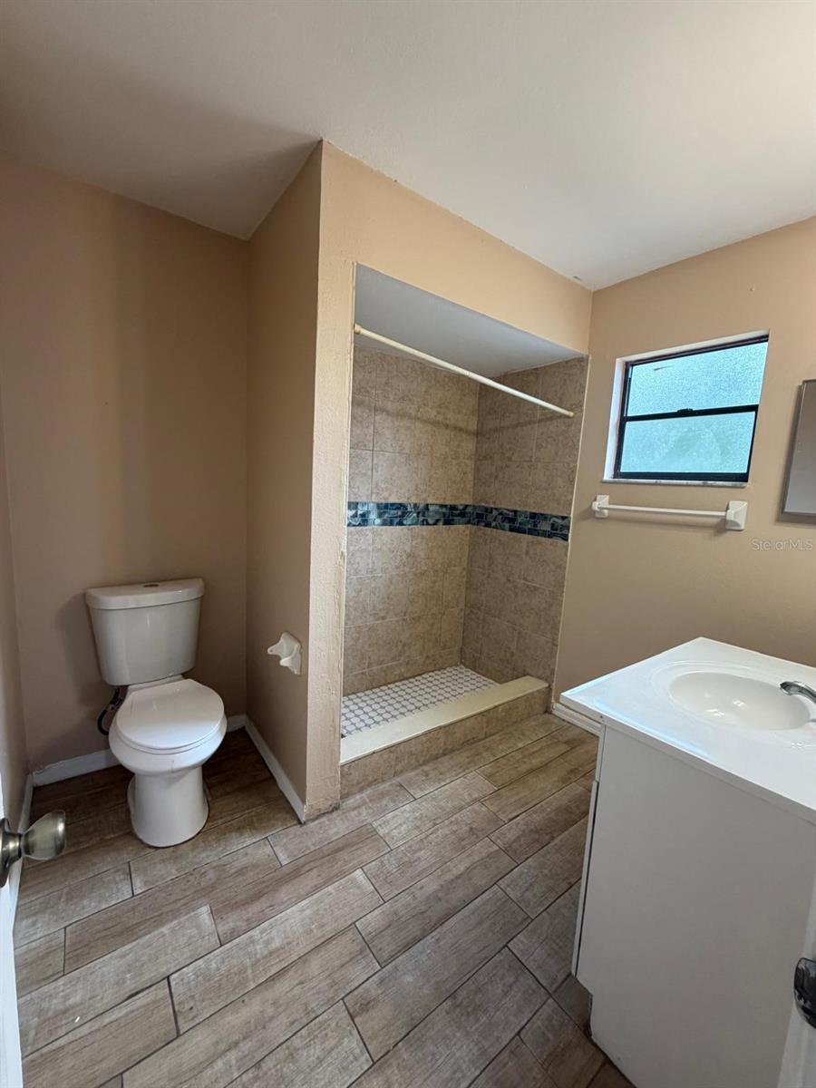 1726 Monticello St Property Photo 19