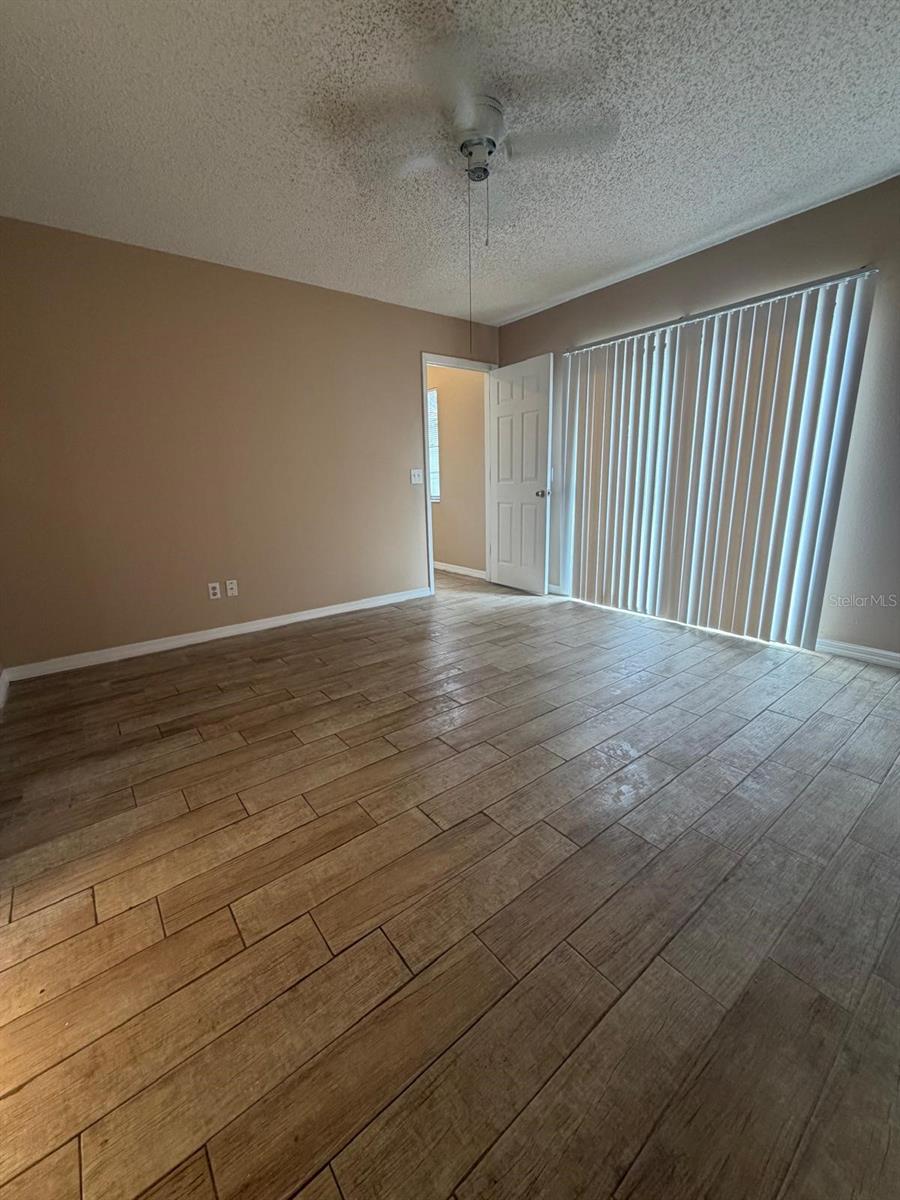 1726 Monticello St Property Photo 25