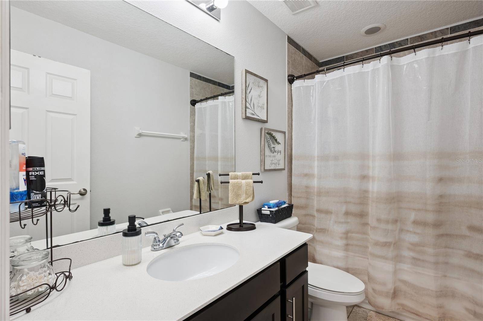 2438 Seven Oaks Dr Property Photo 22
