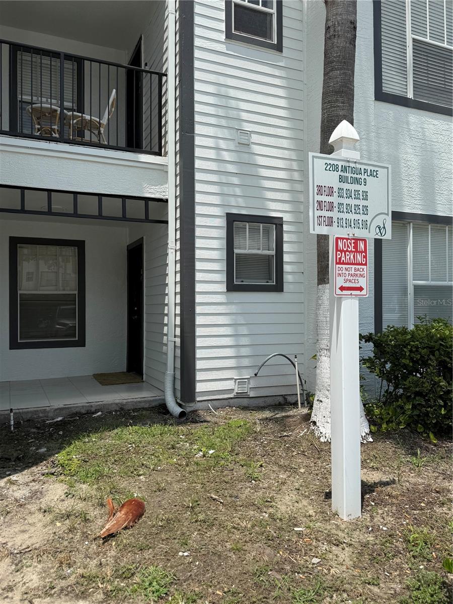 2208 Antigua Pl #914 Property Photo 2