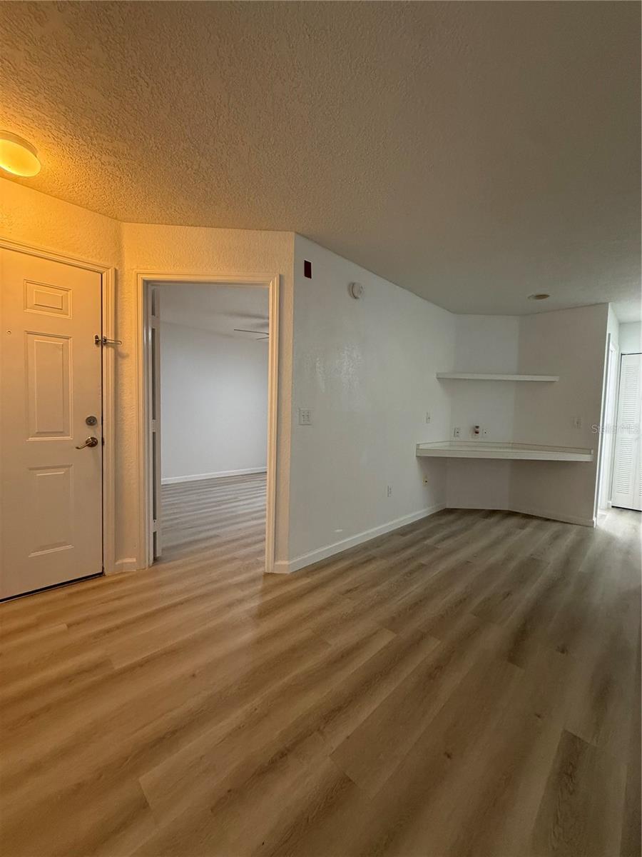 2208 Antigua Pl #914 Property Photo 10