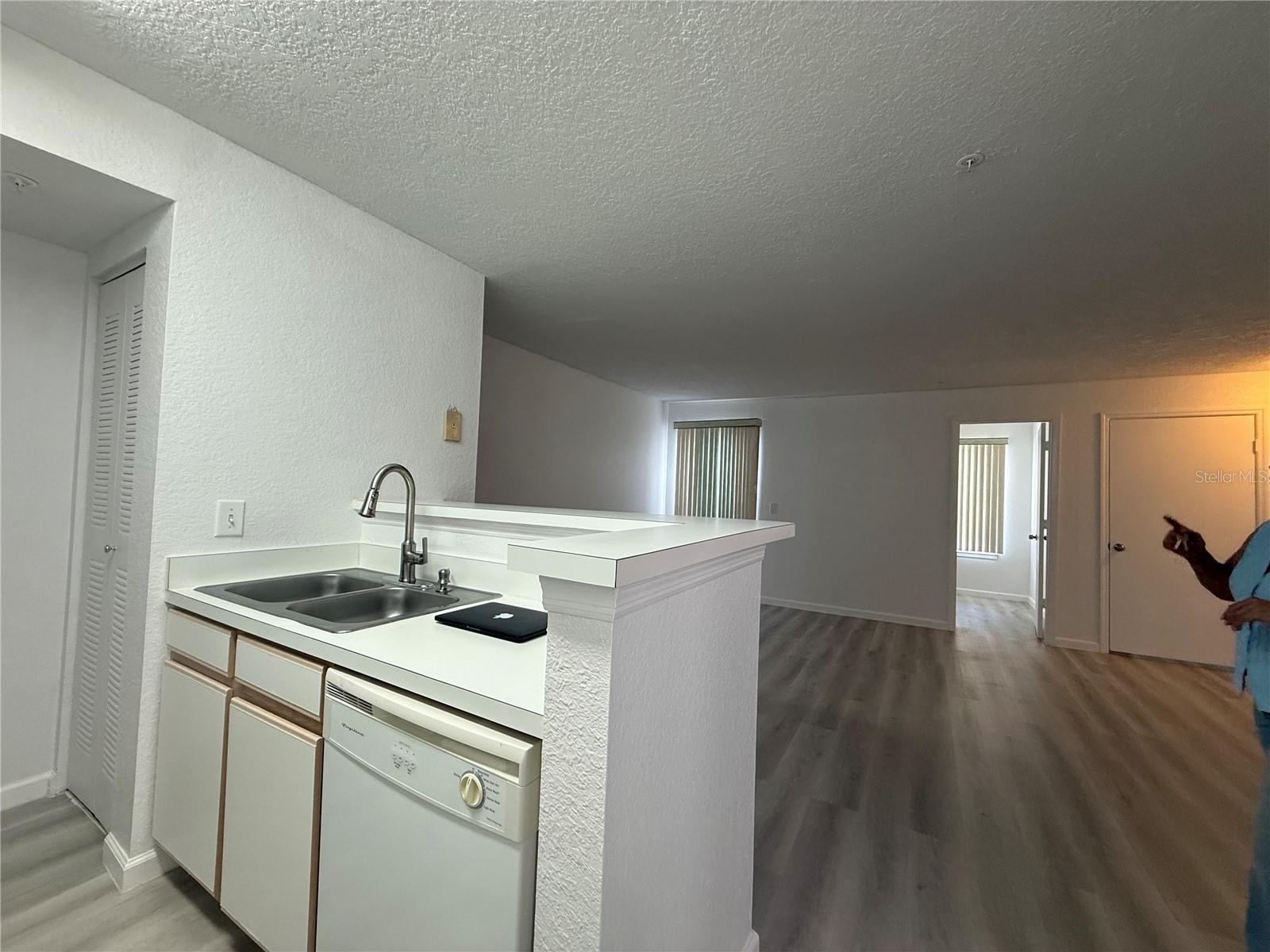 2208 Antigua Pl #914 Property Photo 18