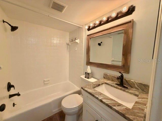 211 S 6th St #504 Property Photo 15