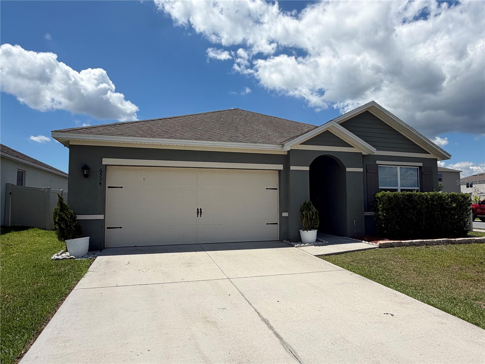 6524 Coral Berry Dr Property Photo 1