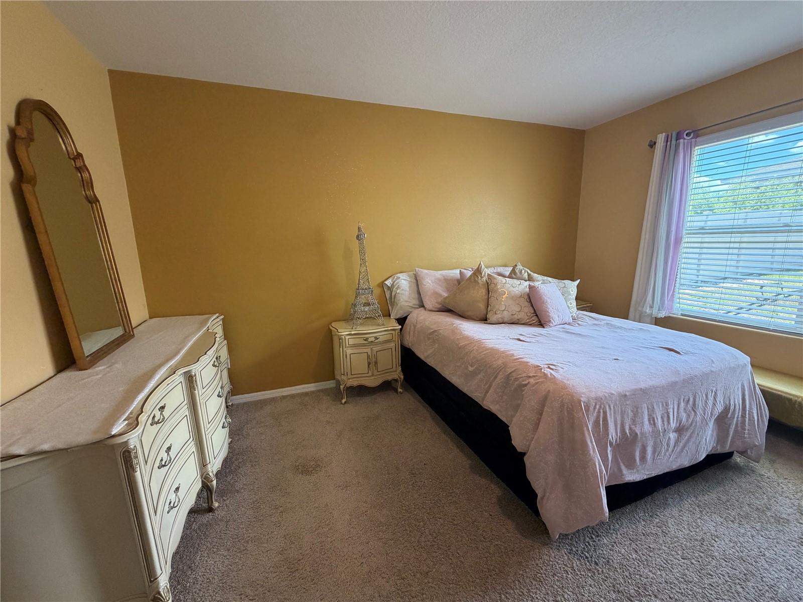 6524 Coral Berry Dr Property Photo 5