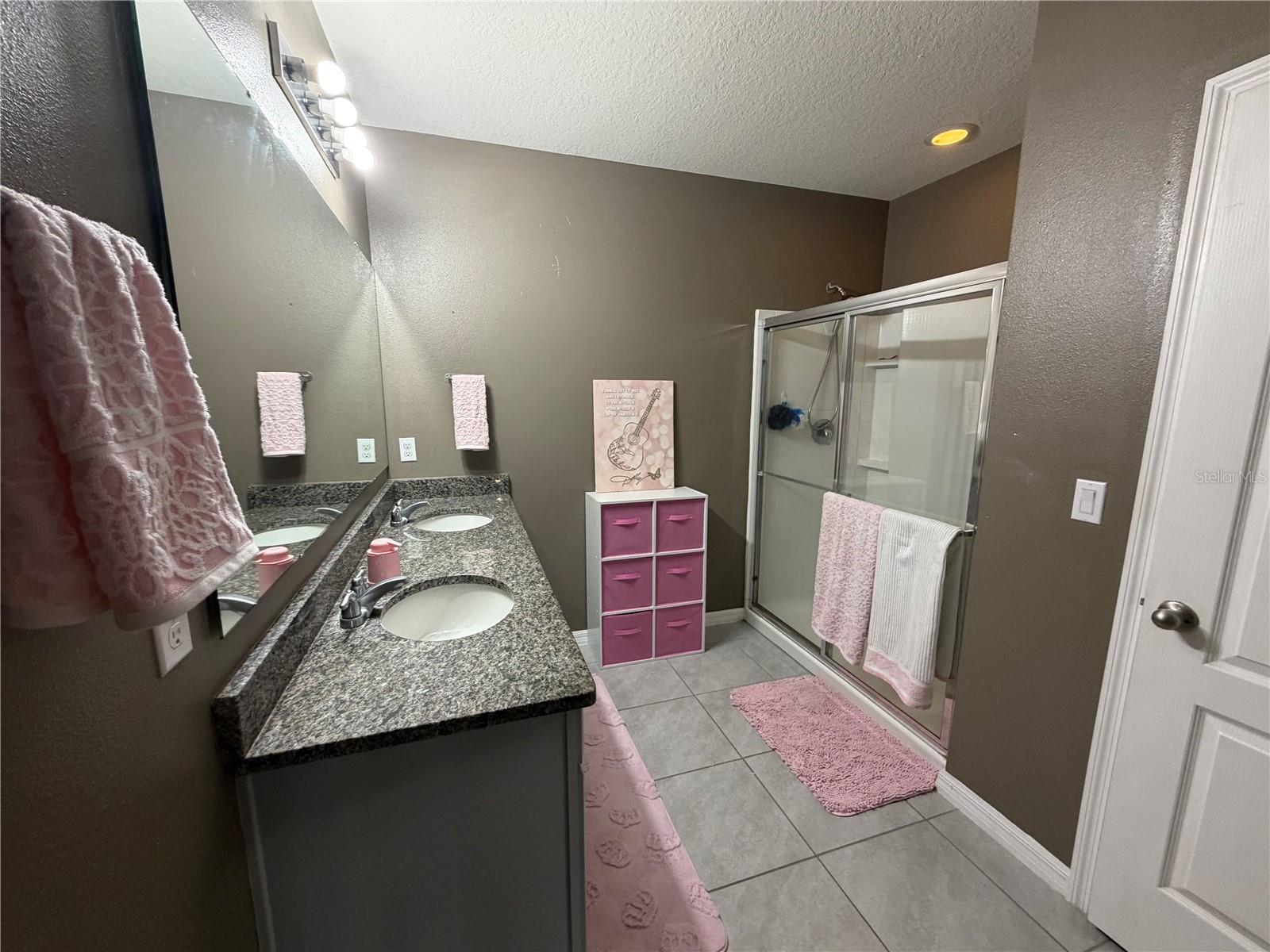 6524 Coral Berry Dr Property Photo 6