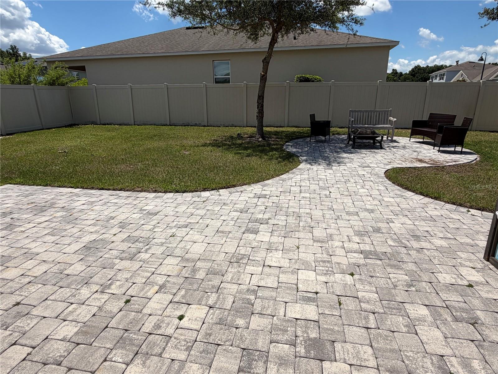 6524 Coral Berry Dr Property Photo 17