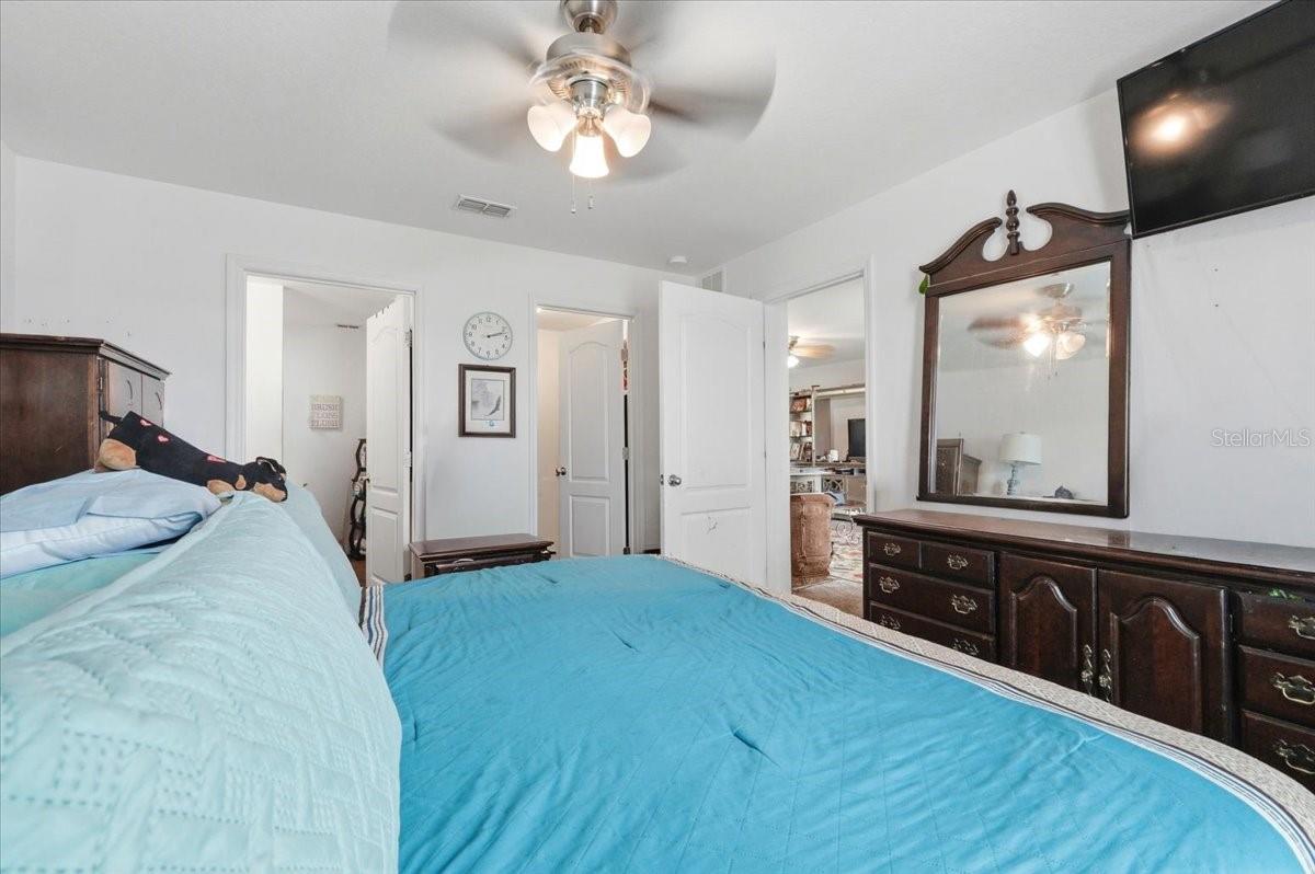 1603 Ellington Dr Property Photo 18
