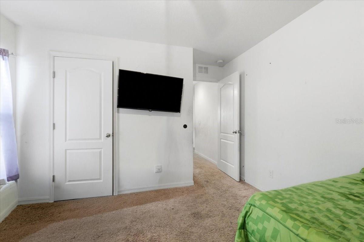 1603 Ellington Dr Property Photo 26