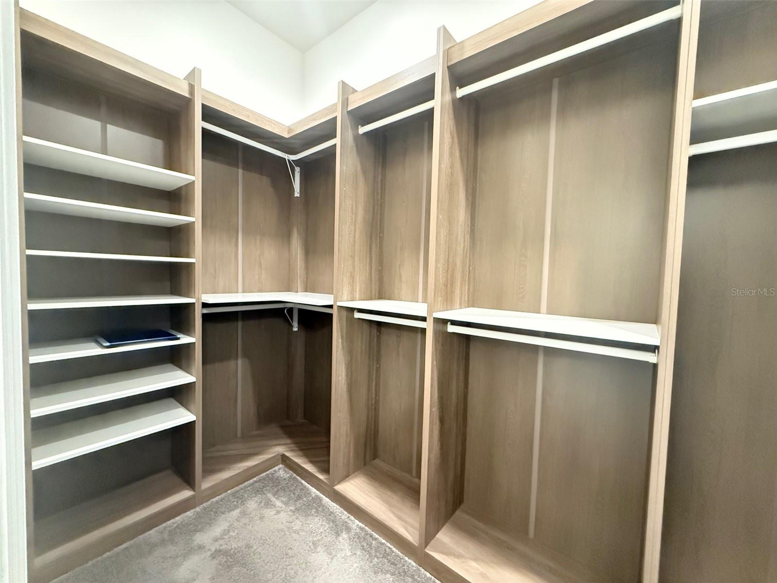 2074 Brillante Dr Property Photo 12