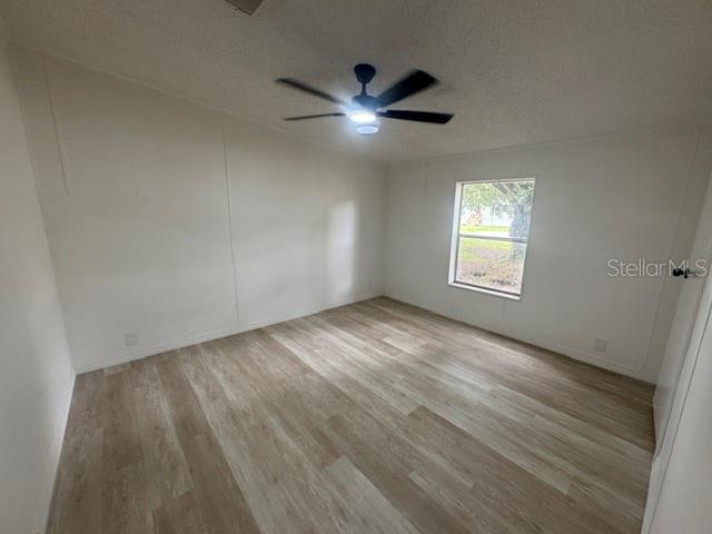6633 Glen Meadow Loop Property Photo 9
