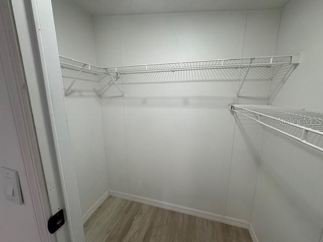 6633 Glen Meadow Loop Property Photo 13