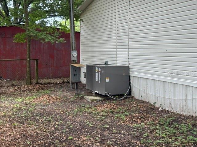 6633 Glen Meadow Loop Property Photo 47