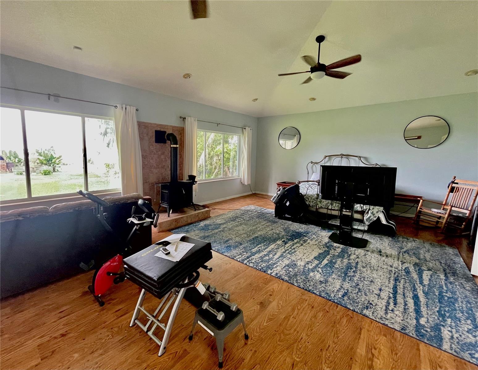 807 Neptune Rd Property Photo 7