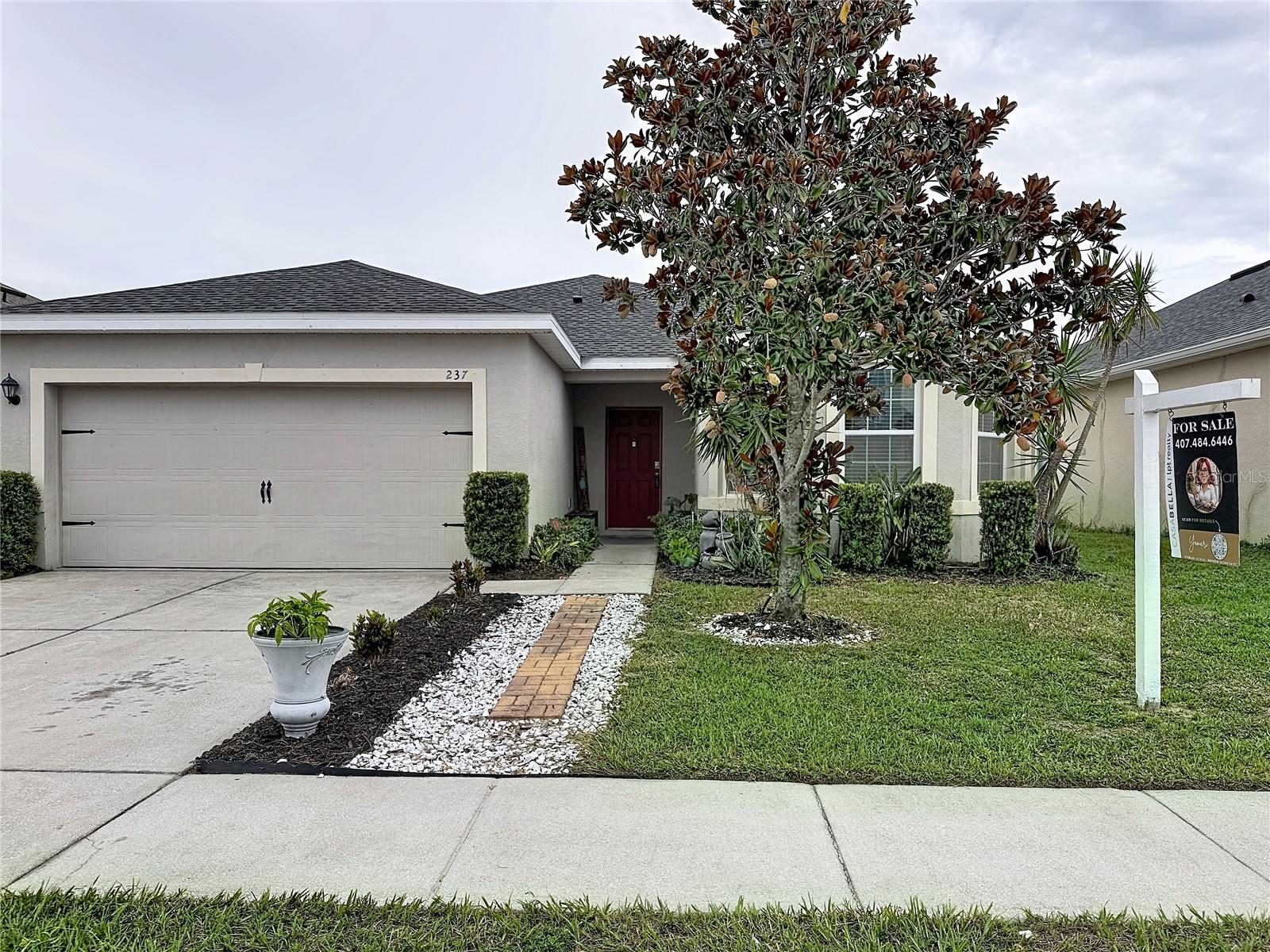 237 Nova Dr Property Photo 1