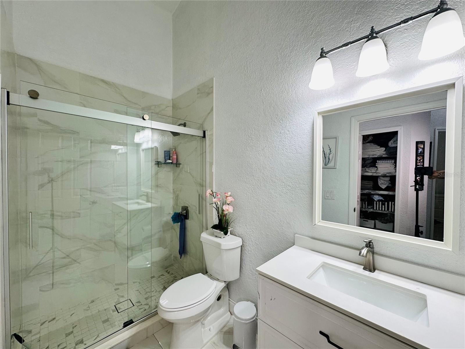 8885 Palisades Beach Ave Property Photo 28