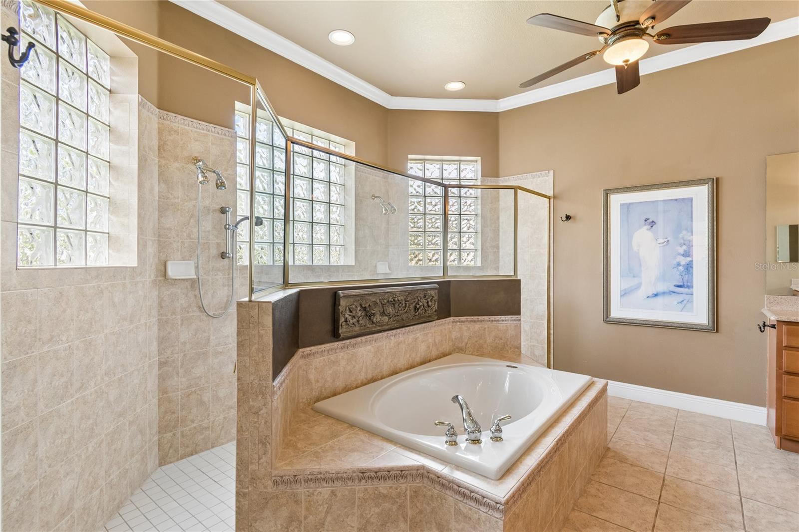 501 Montage Ln Property Photo 38