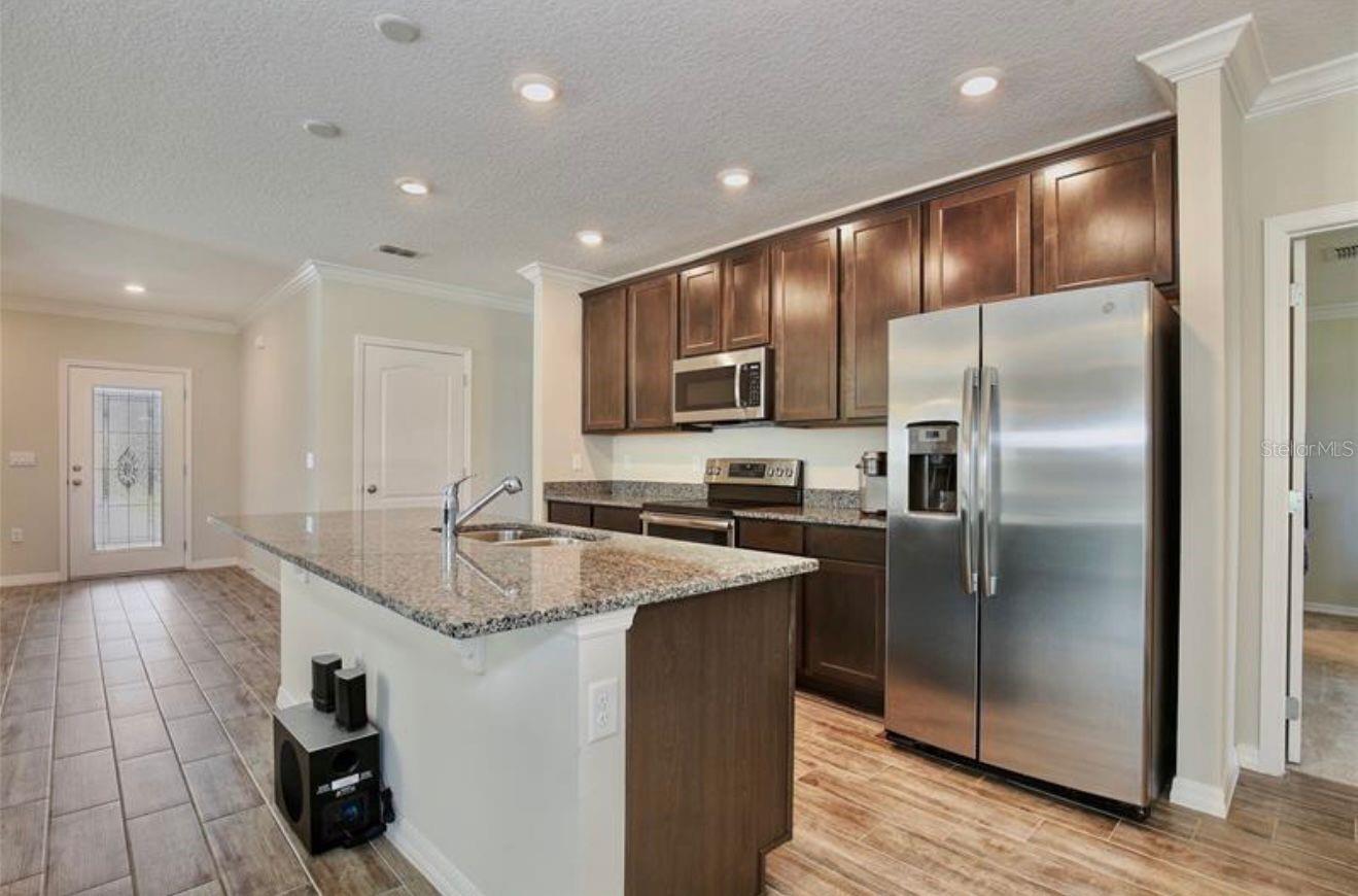 492 Pinecrest Loop Property Photo 10