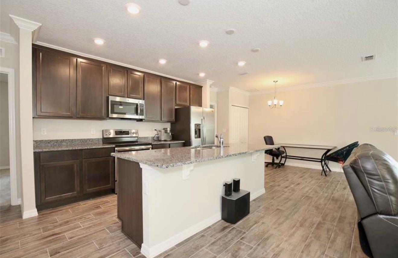 492 Pinecrest Loop Property Photo 11