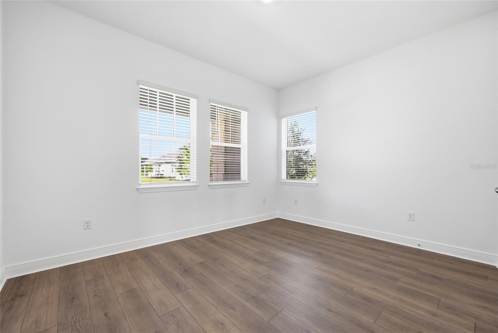 10085 Ballast Dr Property Photo 16