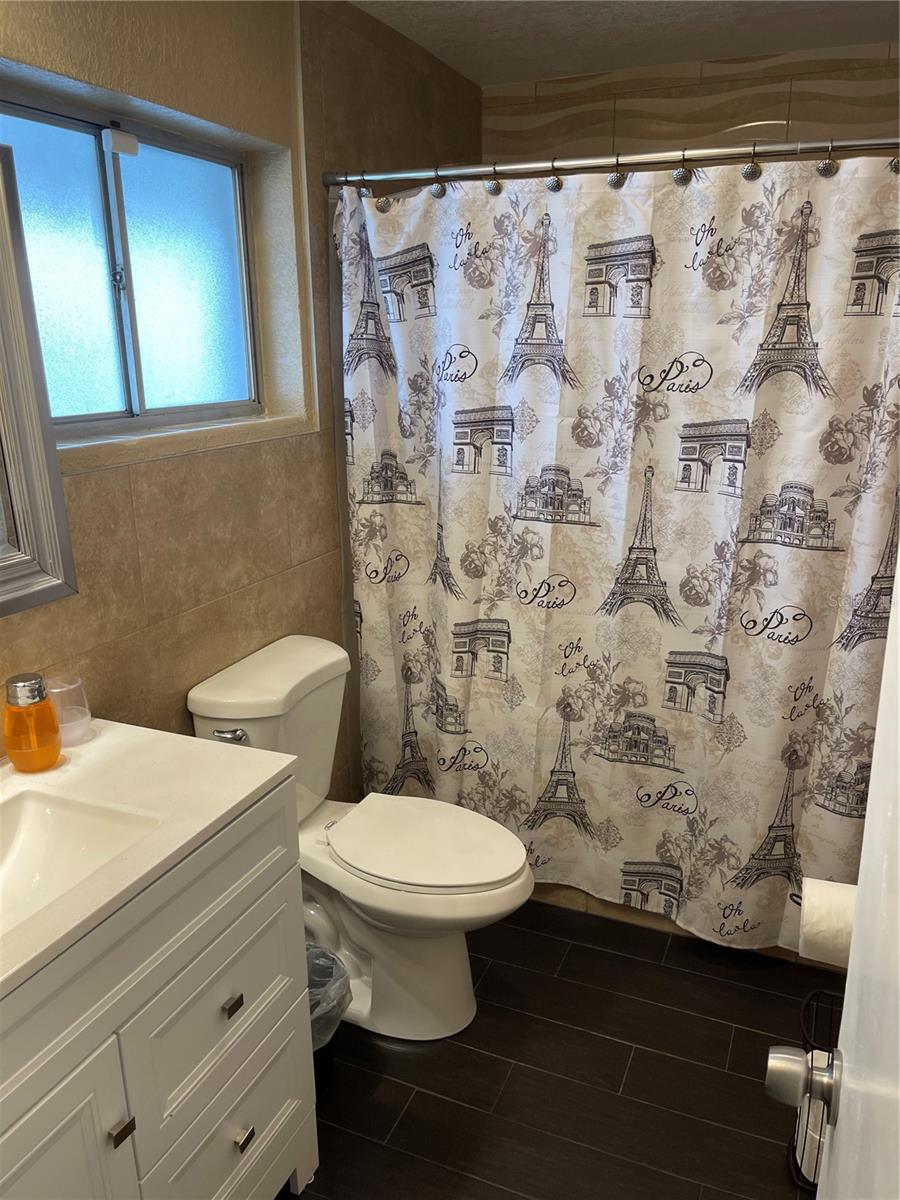 2101 Palm Blvd Property Photo 11
