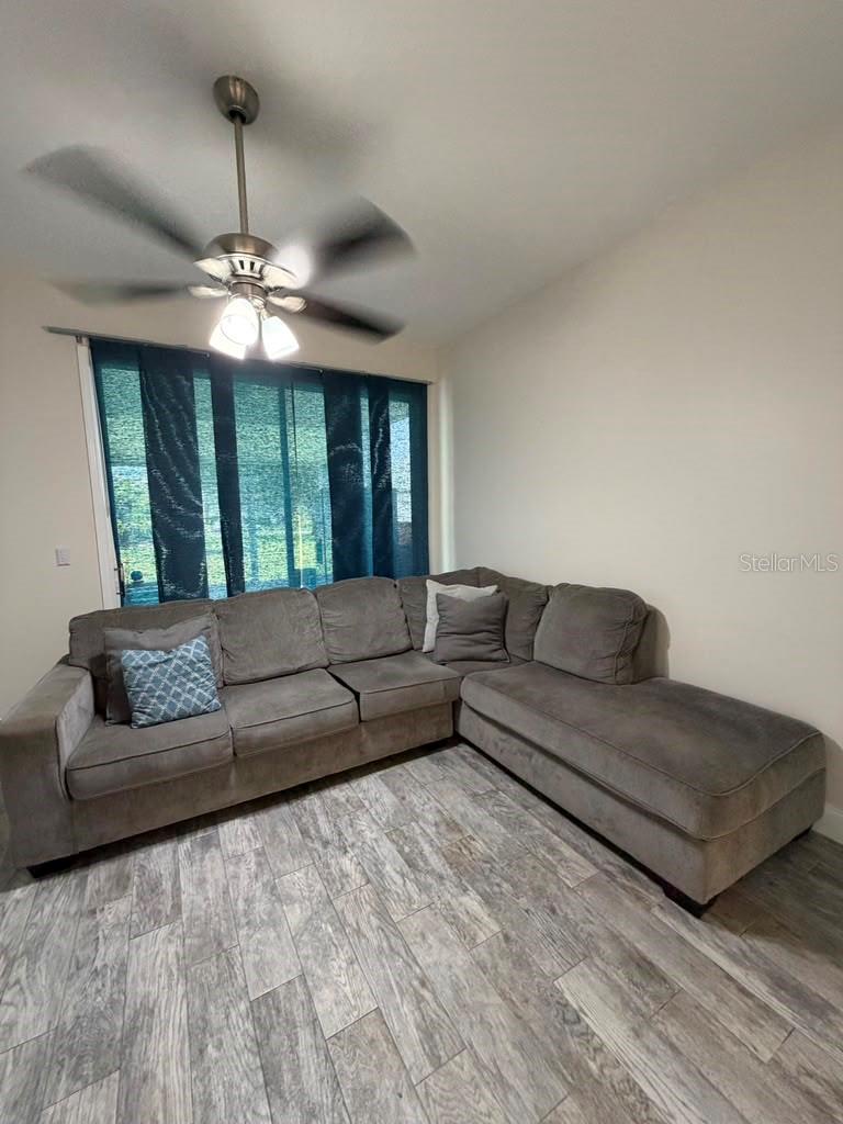 13121 Summerton Dr Property Photo 6