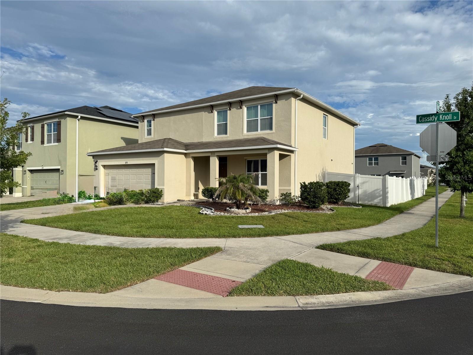 1876 Cassidy Knoll Dr Property Photo 2