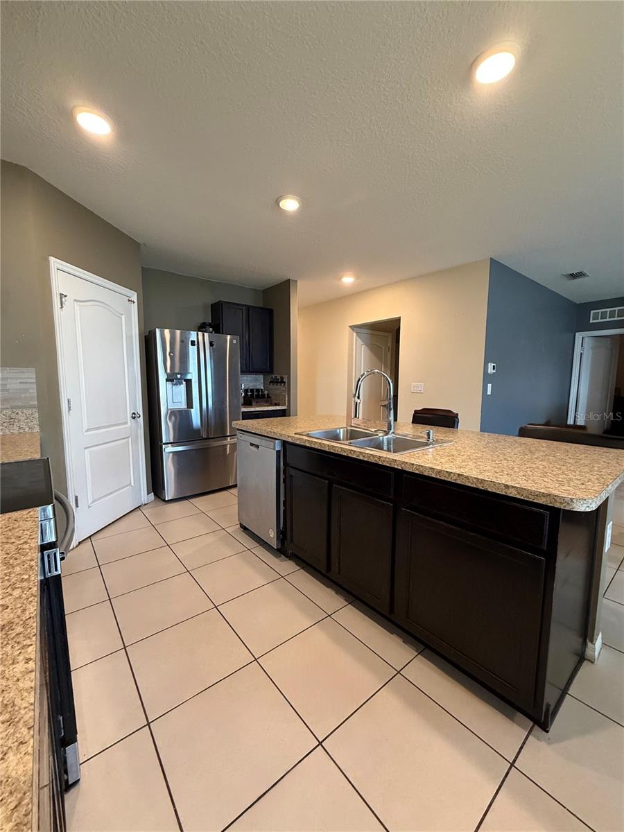 1876 Cassidy Knoll Dr Property Photo 8