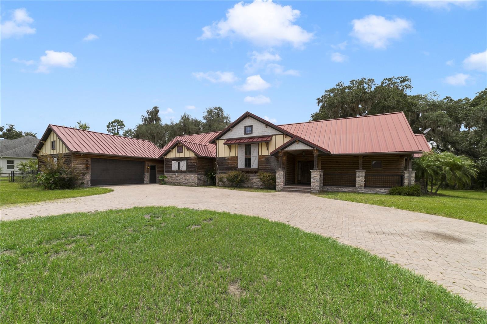 2700 Zuni Rd Property Photo 1