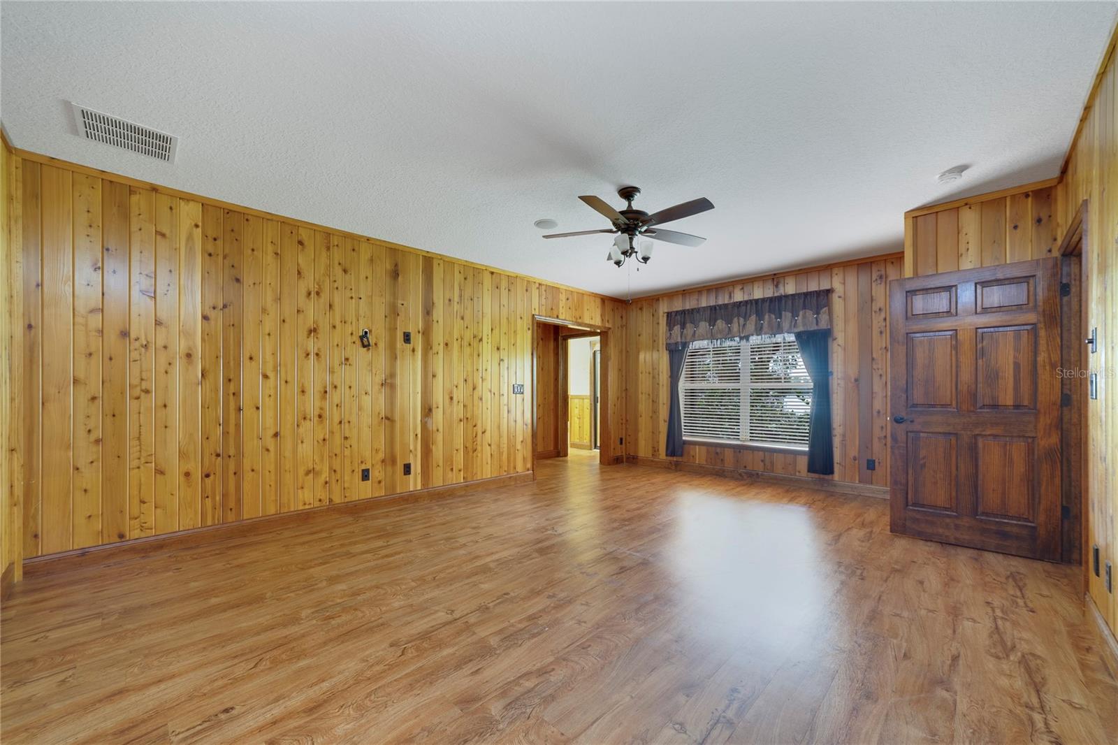 2700 Zuni Rd Property Photo 19
